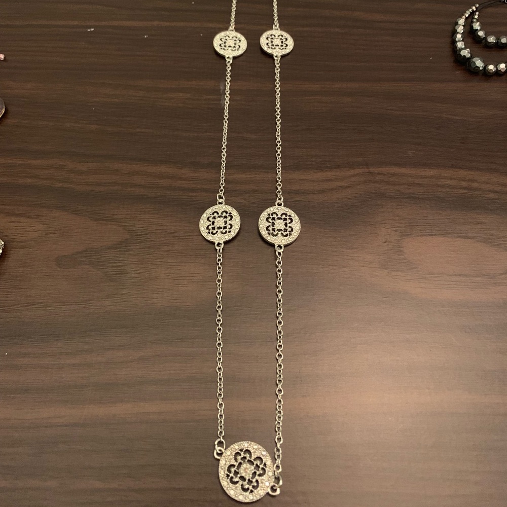 Long fashion necklace